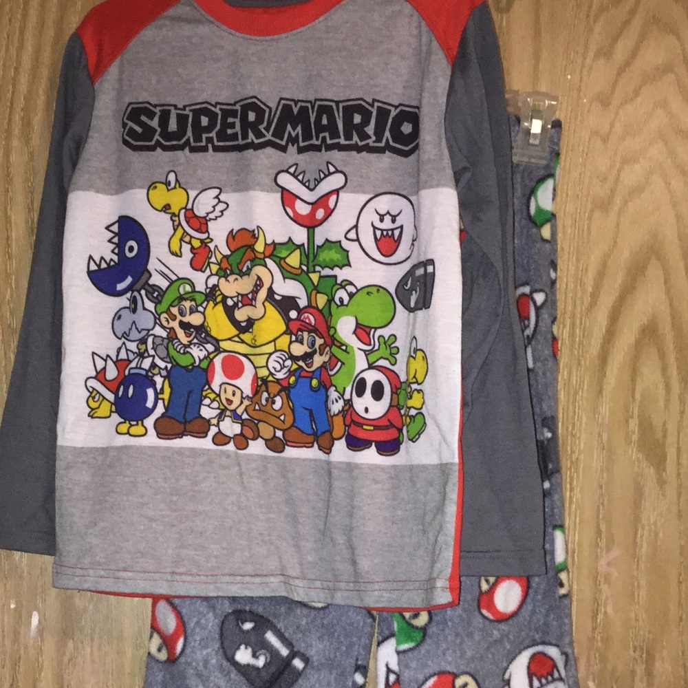 4 piece Super Mario Pajamas